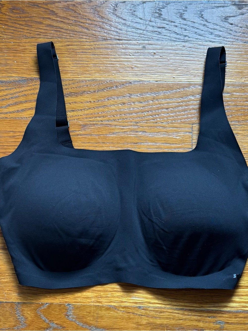 SKIMS Black Seamless Wireless Bralette